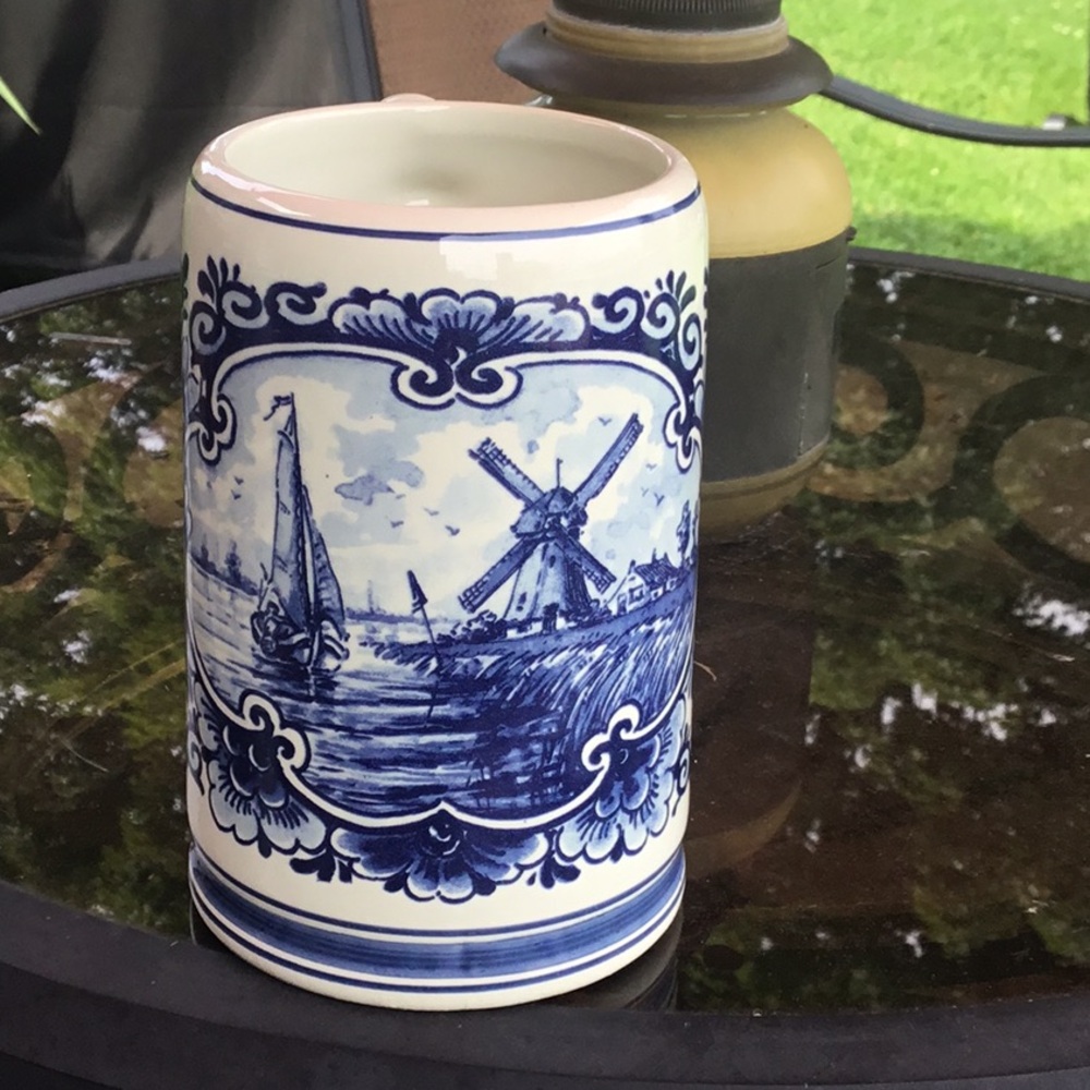 Delft Blue Holland  Ceramic Mug with Windmill Design- good condition